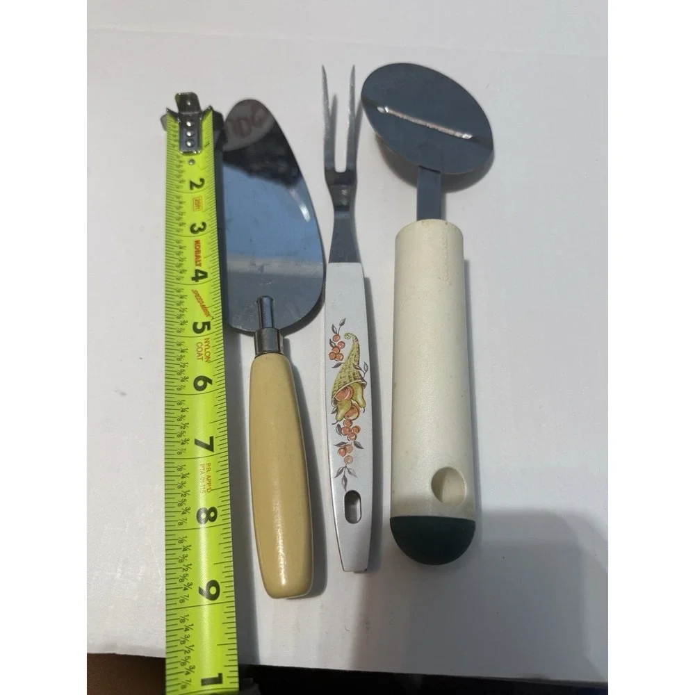 Vintage Tupperware Utensil Lot  3 Pc Cake Server Fork Pizza Cutter Retro Kitchen